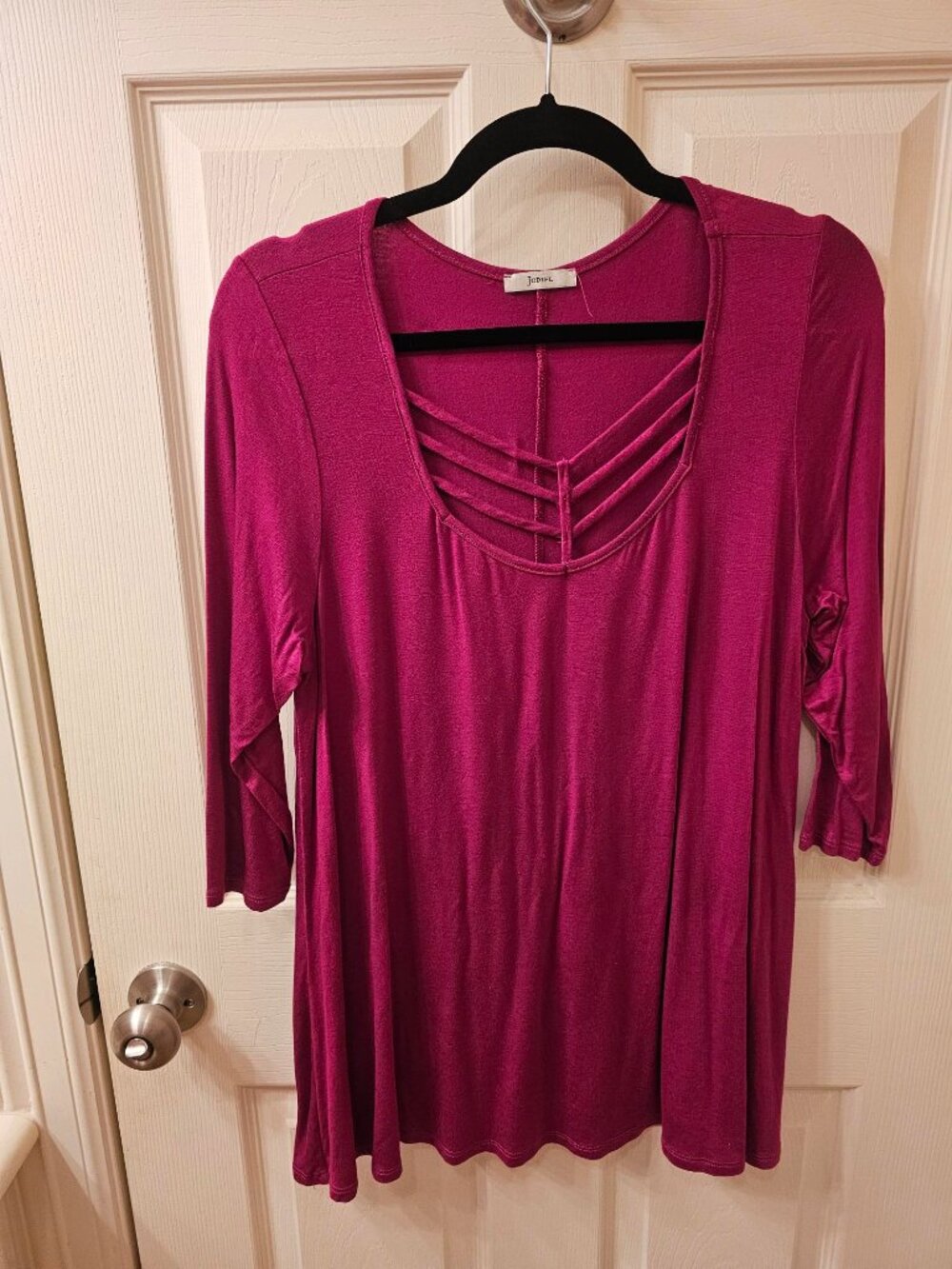 NWOT Jodifl Medium Fuschia Blouse